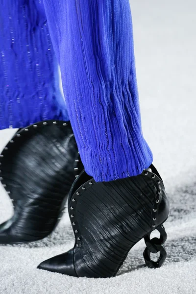 Look 62
